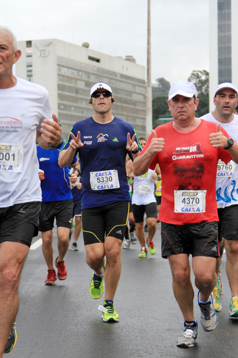 2013 - PRIMEIRA MEIA MARATONA INTERNACIONAL DO RIO. AGO